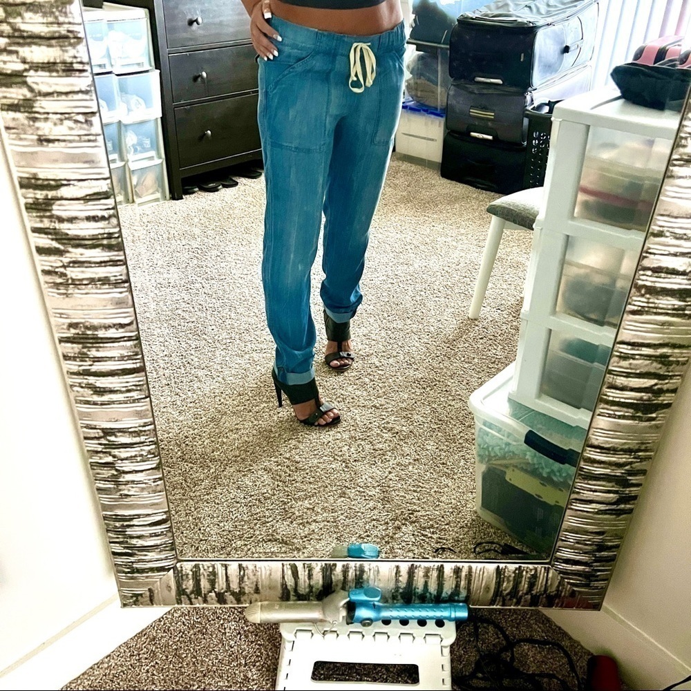 Splendid Wide leg Draw String Denim Pants with Rolled Button Ankle. Hard 2 Find! - Picture 3 of 16